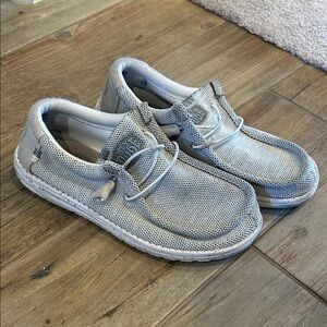 Hey Dude Men's Light Gray Loafers